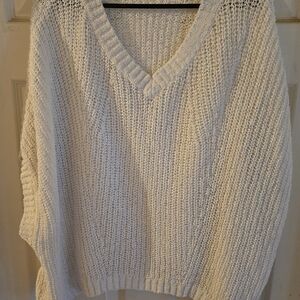 #260 Tommy Bahama Cream V-Neck Sweater